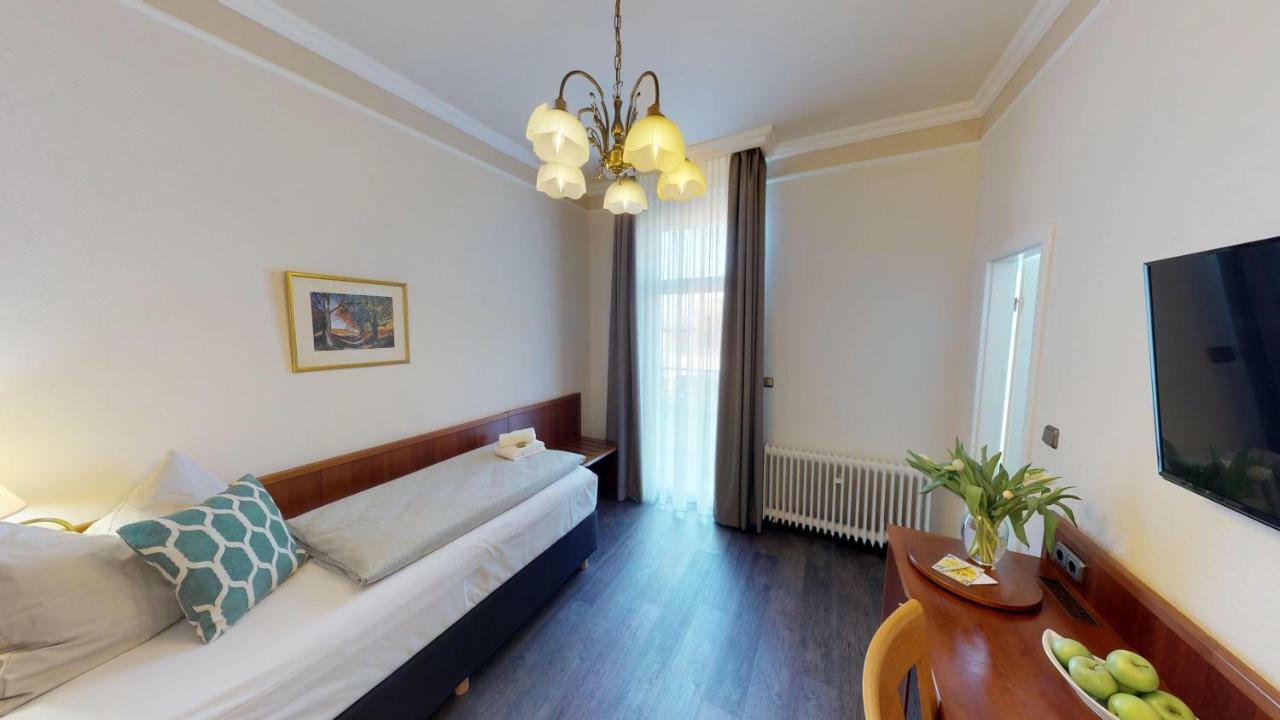 Hotel Residenz23 Вайльбург Экстерьер фото
